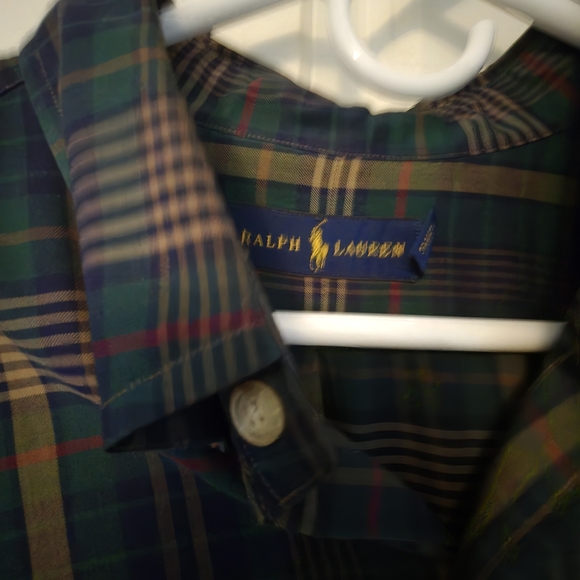 Ralph Lauren Casual Green and Blue Button Down Shirt - Picture 4 of 4